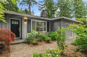 photo 1 of 14020 SW Wilson Dr, Beaverton, OR 97008