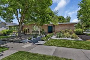 photo 1 of 1900 N Harrison Blvd Boise ID 83702