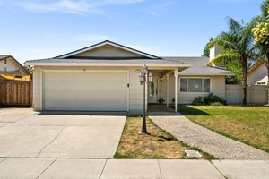 photo 1 of 1014 Croyden Way, MANTECA, CA 95336