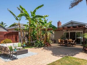 photo 1 of 4472 Huerfano Ave, San Diego, CA 92117
