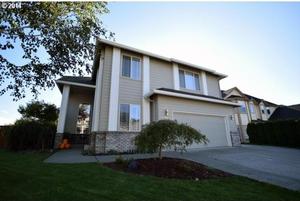 photo 1 of 809 N 9th Way, Ridgefield, WA 98642