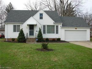 photo 1 of 314 E 276th St, Euclid, OH 44132