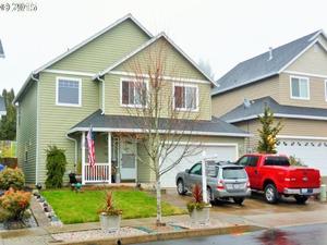 photo 1 of 38803 Sawyer St, Sandy, OR 97055