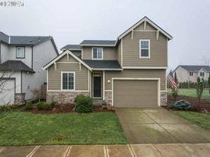 photo 1 of 16235 SE Jasper Dr, Damascus, OR 97089