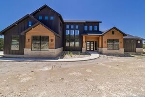 photo 1 of 118 Sonderland Pass, Comfort, TX 78013