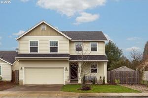 photo 1 of 228 E 12th St, Lafayette, OR 97127
