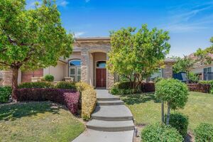 photo 1 of 2136 E Royal Dornoch Ave, Fresno, CA 93730