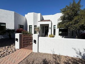 photo 1 of 109 E Loch Lomond Pl, Oro Valley, AZ 85737