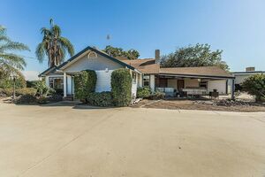 photo 1 of 41179 Rd 52, Reedley, CA 93654