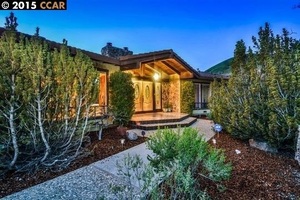 photo 1 of 2490 Caballo Ranchero Dr, Diablo, CA 94528