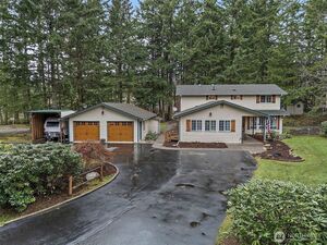 photo 1 of 3035 SE Morning Light Court, Port Orchard, WA 98367