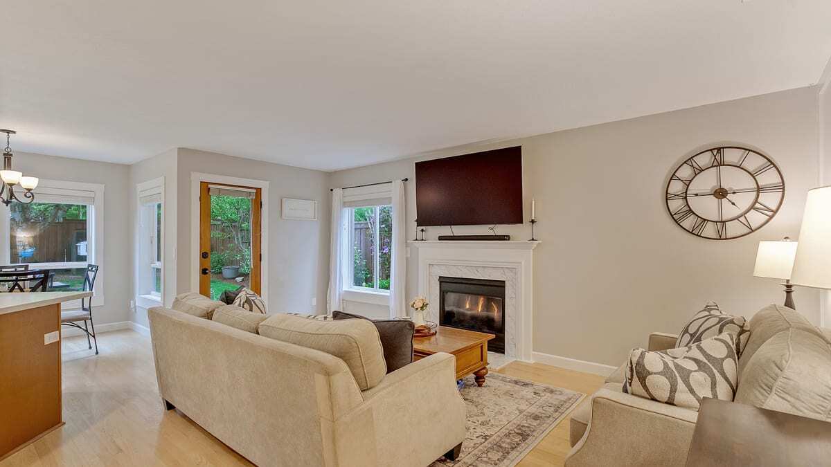 Photo #2