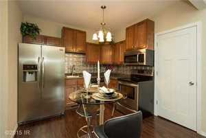 photo 1 of 921 E Lacona Ave, Des Moines, IA 50315