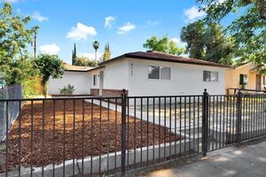 photo 1 of 4127 E Grant Ave, Fresno, CA 93702