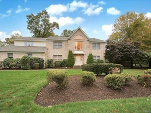 photo 1 of 10 Katharina Pl, Township of Washington, NJ 07676