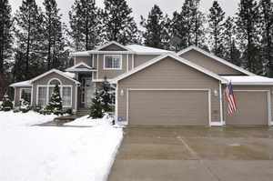 photo 1 of 9907 N Parkside Dr, Nine Mile Falls, WA 99026
