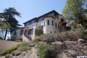 photo 1 of 861 Cavanagh Rd, Glendale, CA 91207