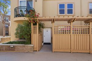 photo 1 of 951 S 12th St APT 122, San Jose, CA 95112