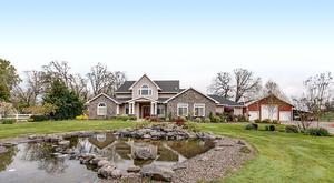 photo 1 of 11001 Arndt Rd NE, Aurora, OR 97002