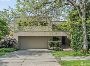 photo 1 of 9829 NE 1st Street, Bellevue, WA 98004