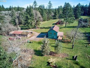 photo 1 of 33318 SE Funny Farm Rd, Estacada, OR 97023