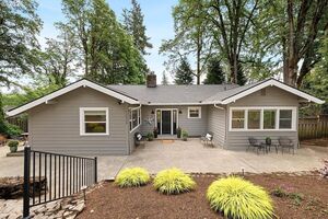 photo 1 of 15939 Twin Fir Rd, Lake Oswego, OR 97035