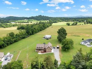 photo 1 of 668 Himesville Rd, Shelbyville, TN 37160