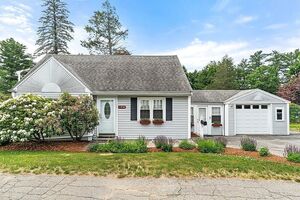 photo 1 of 146 Hartford St, Natick, MA 01760