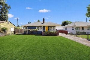 photo 1 of 2907 E 29th St, Vancouver, WA 98661
