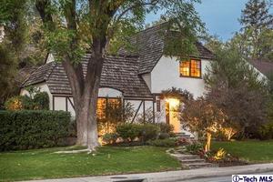 photo 1 of 2301 E Chevy Chase Dr, Glendale, CA 91206
