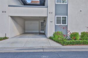 photo 1 of 10406 Carlyle Ct, Cypress, CA 90630