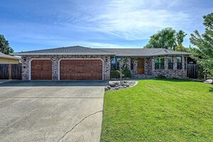 photo 1 of 1124 Schauer Ct, Walnut Grove, CA 95690