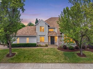 photo 1 of 7101 SW Glenwood Ct, Wilsonville, OR 97070
