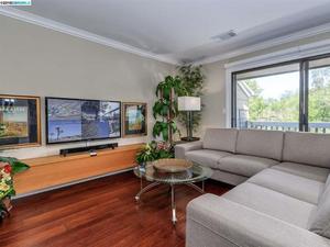 photo 1 of 215 Village Pl, Martinez, CA 94553