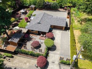photo 1 of 3985 SW 102nd Ave, Beaverton, OR 97005