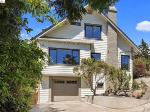 photo 1 of 5765 Manila Ave, Oakland, CA 94618