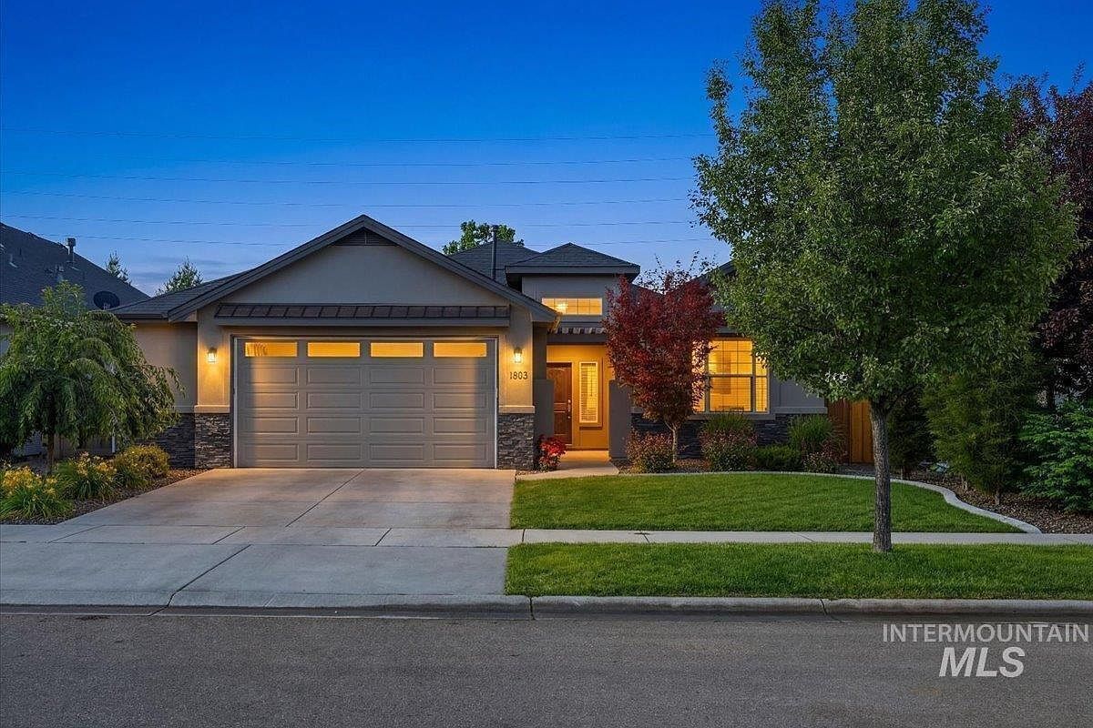 Photo #1