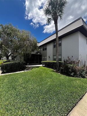 photo 1 of 110 Windtree Ln #202, Winter Garden, FL 34787
