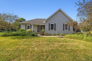 photo 1 of 330 Baker St, Manchester, MI 48158