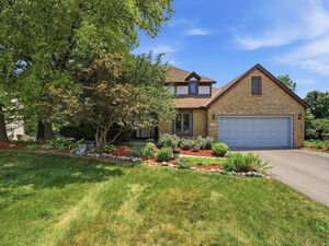 photo 1 of 8559 Appleridge Cir NW, Pickerington, OH 43147