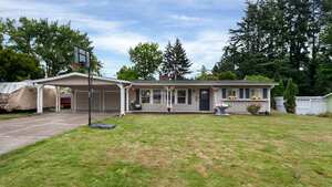 photo 1 of 10210 SW Crestwood Ct, Beaverton, OR 97008