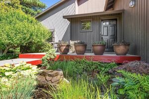 photo 1 of 11828 SE Knee Ct, Happy Valley, OR 97086