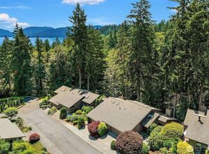 photo 1 of 15 168th Avenue NE, Bellevue, WA 98008