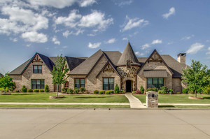 photo 1 of 2437 Southern Hills Dr, Keller, TX 76248