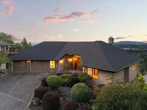 photo 1 of 2902 Rawhide St, West Linn, OR 97068