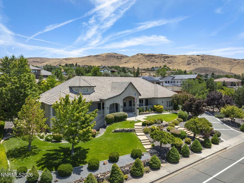 Photo #1