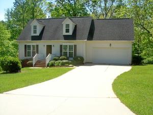 photo 1 of 198 Mooney Dr, Fuquay Varina, NC 27526