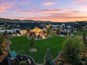 photo 1 of 7940 W Mirror Pond Dr, Boise, ID 83714