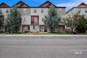 photo 1 of 8695 W Pine Valley Ln, Boise, ID 83709