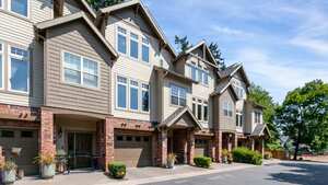 photo 1 of 5055 W Sunset Dr, Lake Oswego, OR, 97035